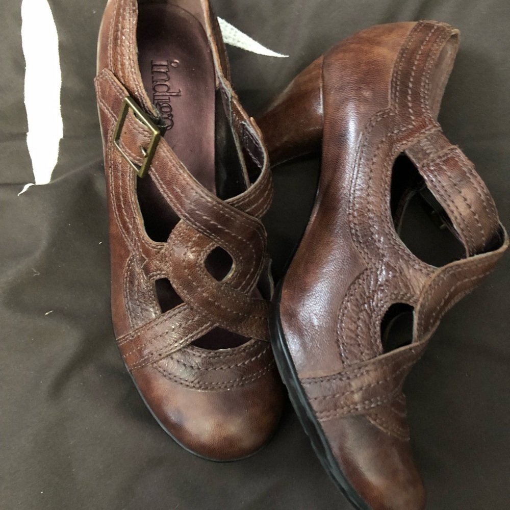 Clarke’s shoes size 6.5